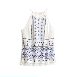 Nutria Embroidered Top